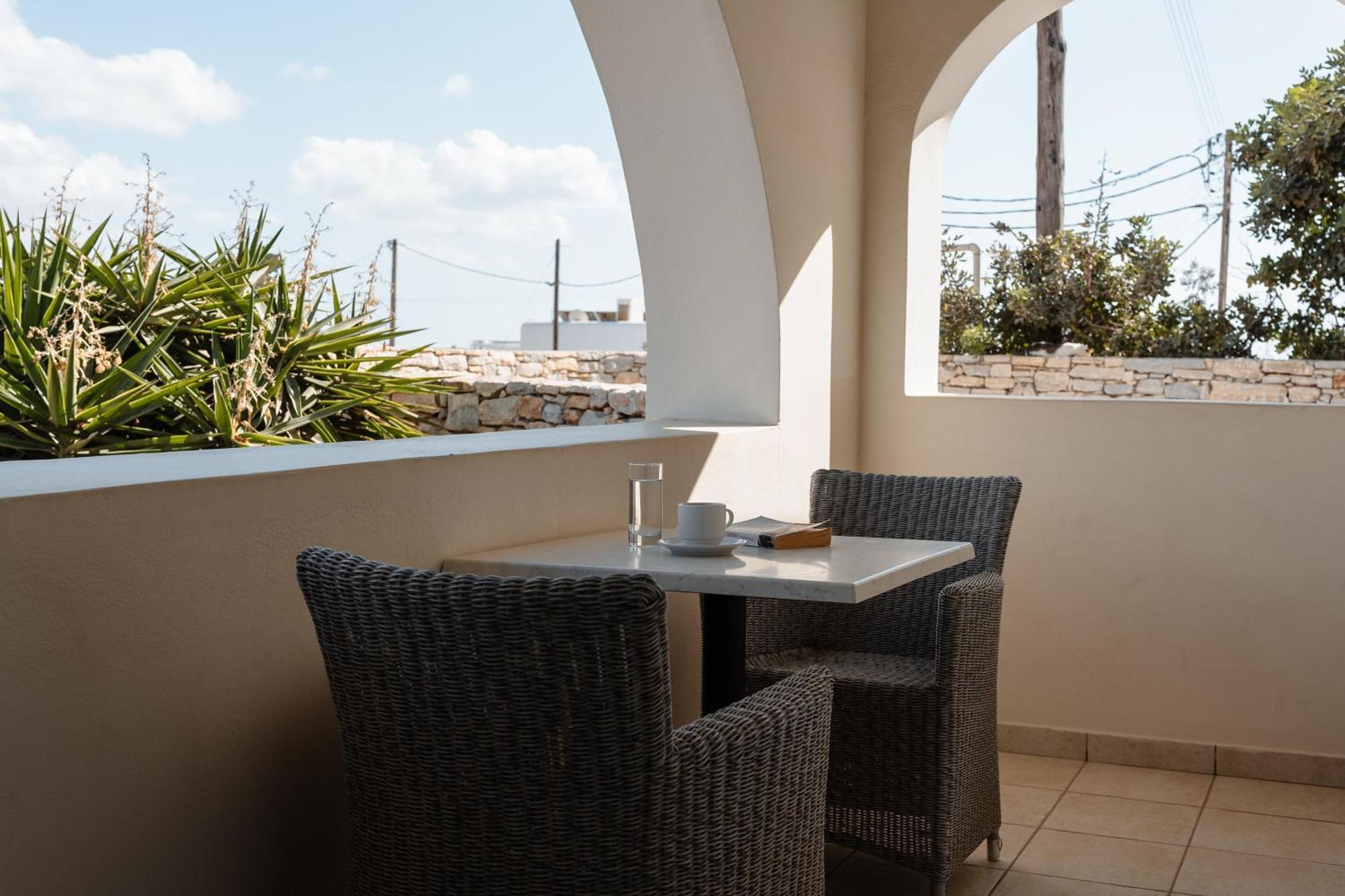 Mitos Suites Агиос-Прокопиос Экстерьер фото