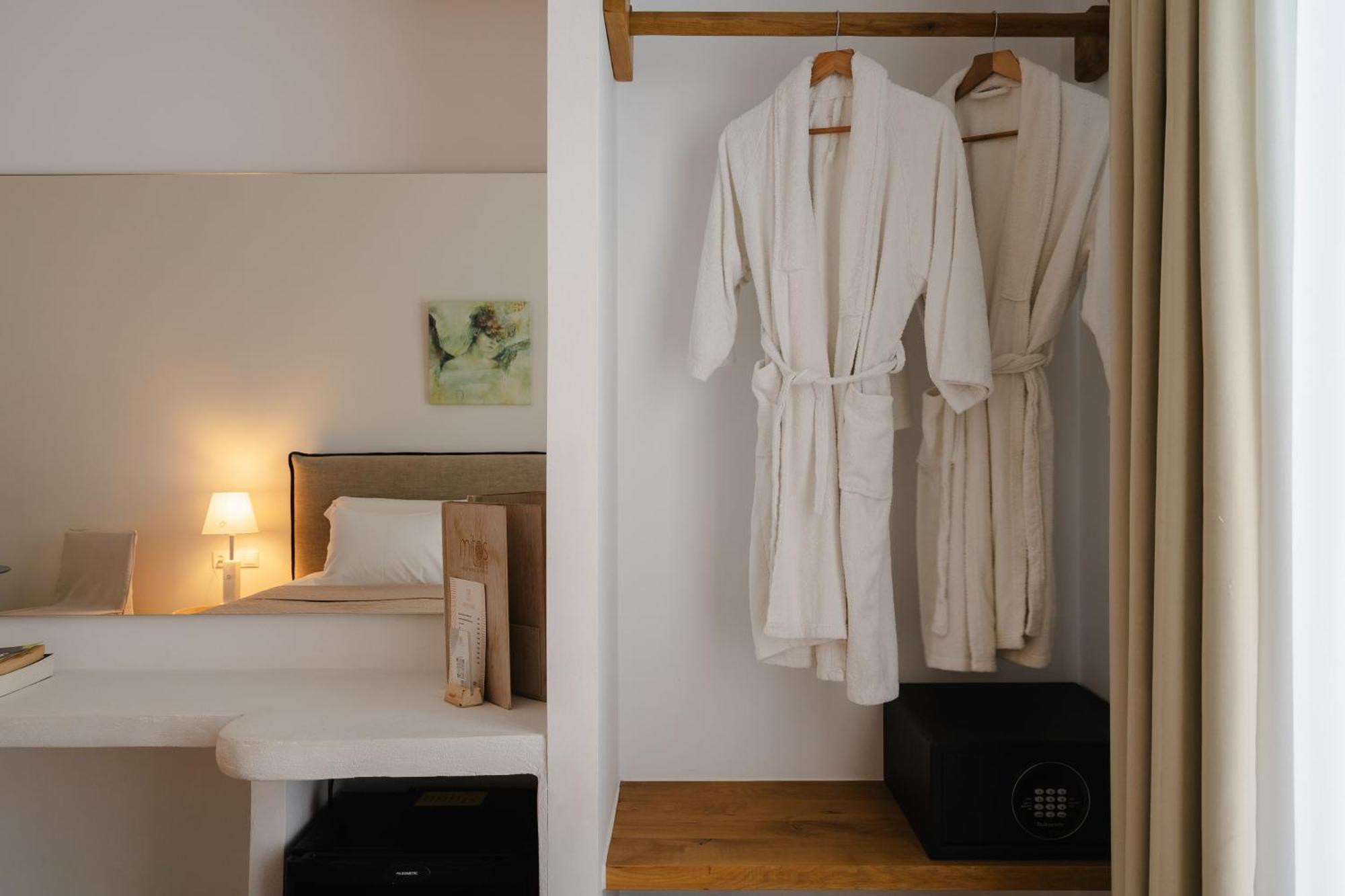 Mitos Suites Агиос-Прокопиос Экстерьер фото